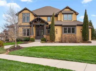 2808 NW Nutall Ct, Lees Summit, MO 64081