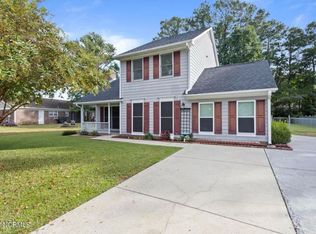 2453 Northwoods Dr, Jacksonville, NC 28540