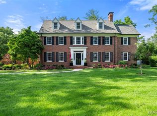 5 Ridgewood St, Saint Louis, MO 63124
