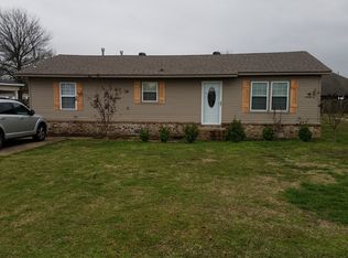 511 E Lake St, Manila, AR 72442