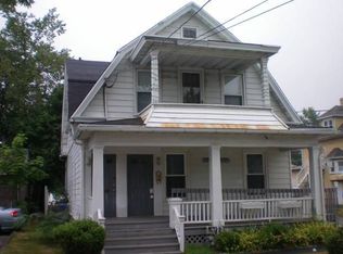 113 Circular Ave, Hamden, CT 06514