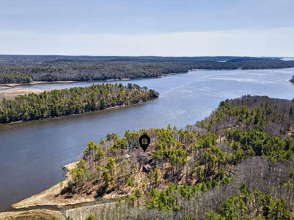 2nd image of 122 Old Ferry Road