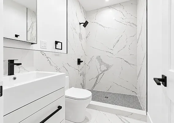 Bathroom, photo 1