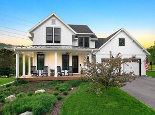 4712 Bell Farm Grn, La Crosse, WI 54601