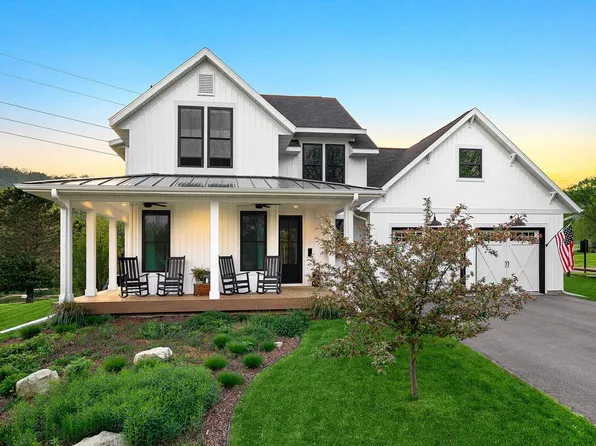 4712 Bell Farm GREEN, La Crosse, WI 54601