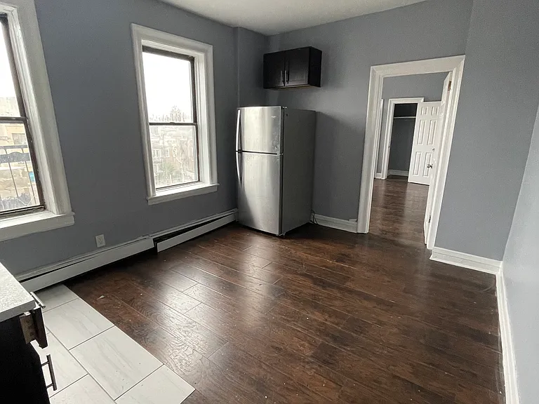 149 Zabriskie St #44 — Photo 3