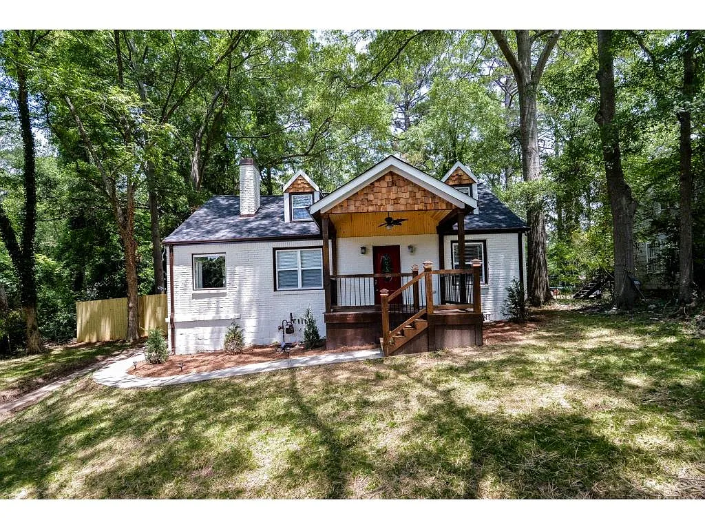 1585 Ocala Ave SW photo 1