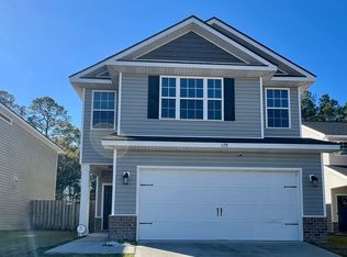 128 Hamlet Ct, Hinesville, GA 31313
