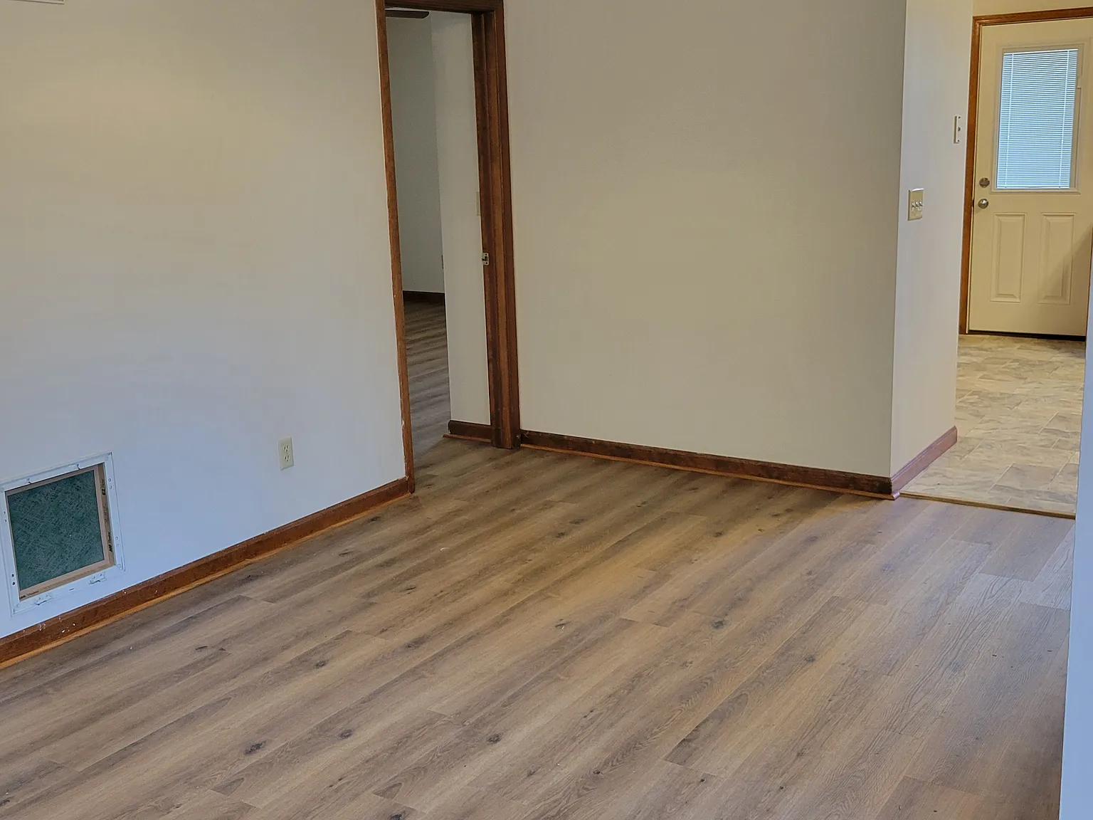 3 bed, 1336 sqft, $1,950 — Photo 3