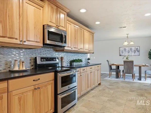 13561 Willis Rd, Caldwell, ID 83607