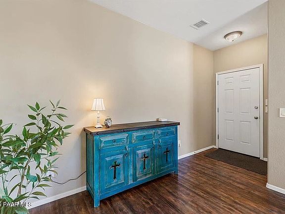 3rd image of 4679 N Viewpoint Dr APT 1