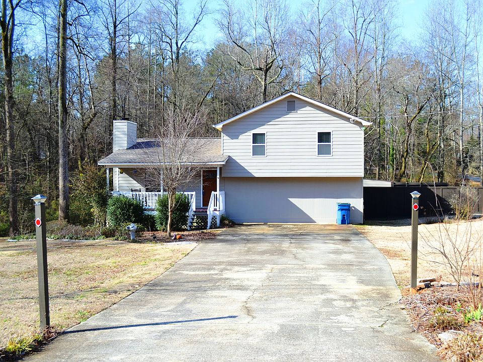1st image of 3230 Rosewood Way