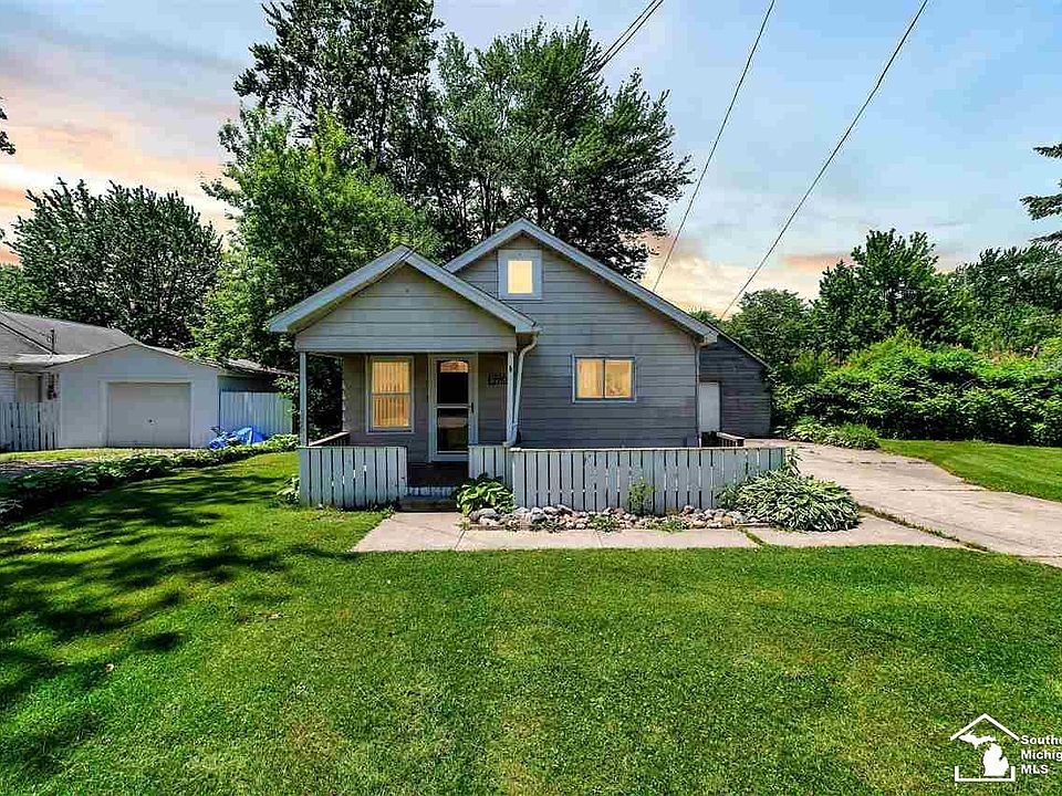 12753 Meigs St, Carleton, MI 48117 Zillow