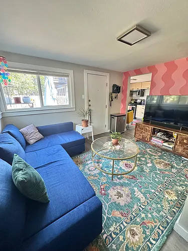 314 W 37th St #B Photo 1 314 W 37th St #B Photo 1