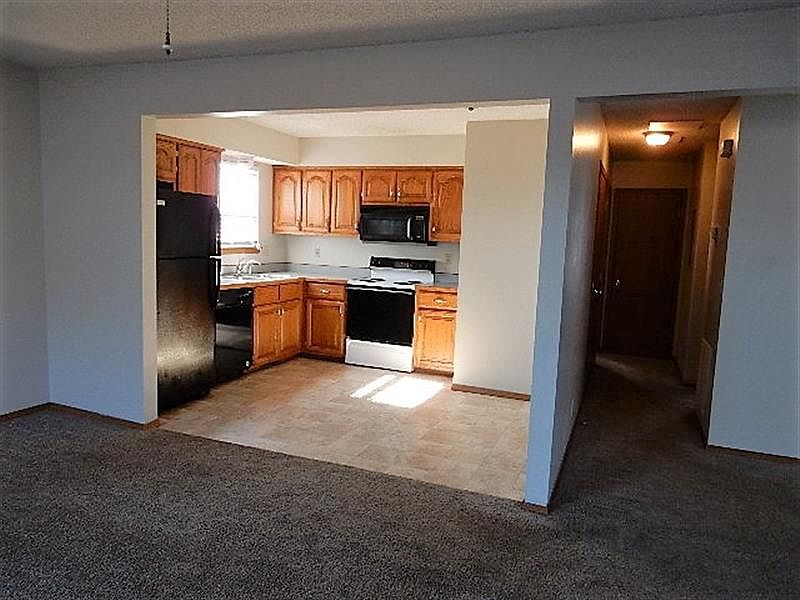 Peachtree Apartments, Webb City