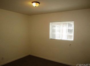 1233 E Avenue R4, Palmdale, CA 93550