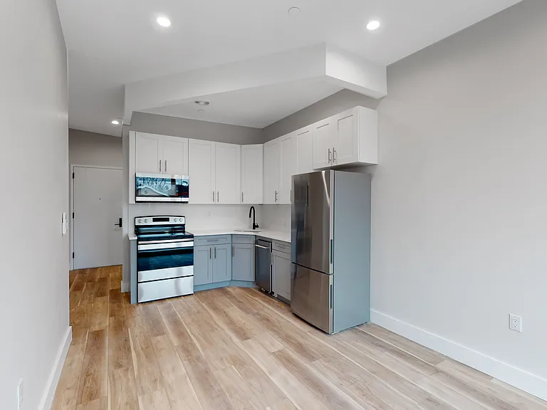 353 Miller Ave #4C — Photo 1