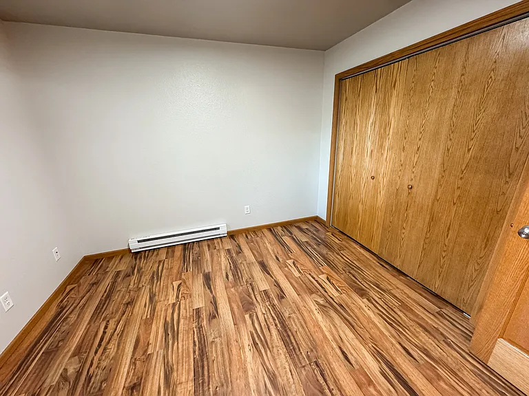 117 W Main St — Photo 52