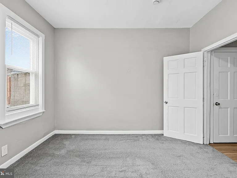 2352 N Colorado St — Photo 12
