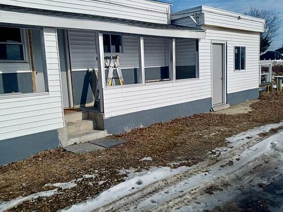 3rd image of 204 Bridgeton Ave