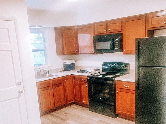 4th image of 1 Admiral St Floor 2