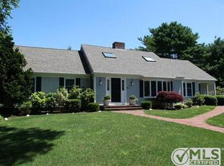 38 York Ter, Osterville, MA 02655