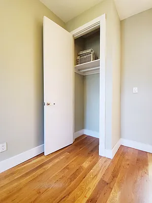 Rented by Rentall Group Inc | media 7