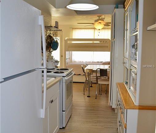 3rd image of 1834 Shore Dr S APT 1