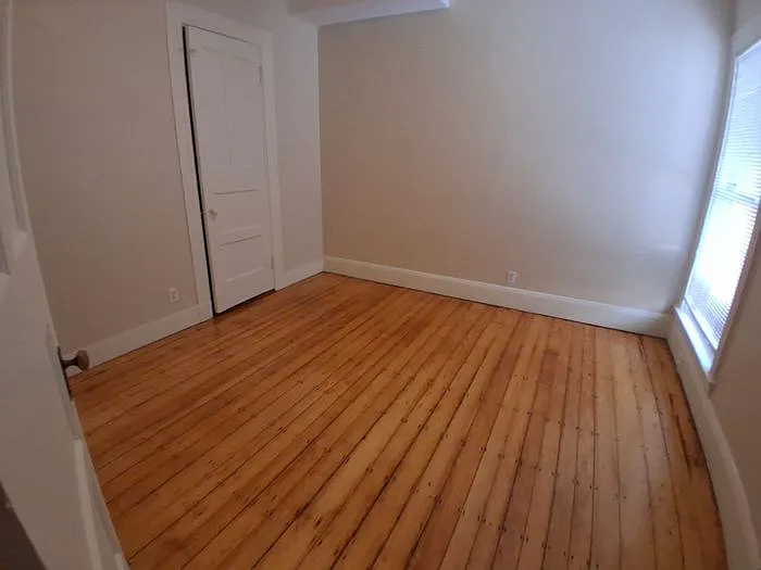 354 Harvard St — Photo 12
