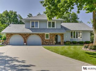 2020 S 149th Cir, Omaha, NE 68144