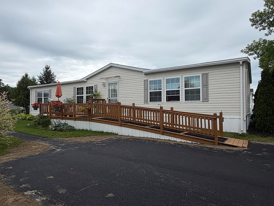 1st image of 29 I Street