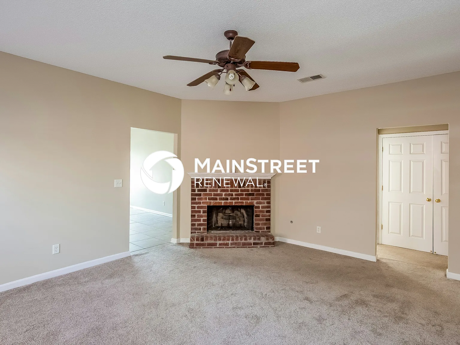 7077 Millers Glen Way — Photo 3