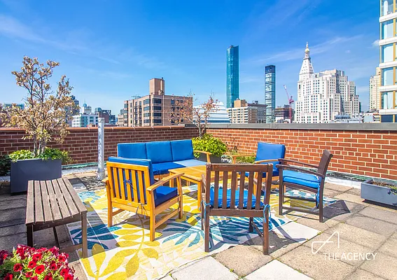 Rented by The Agency | media 23