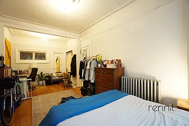 Rented by Rennit Inc.