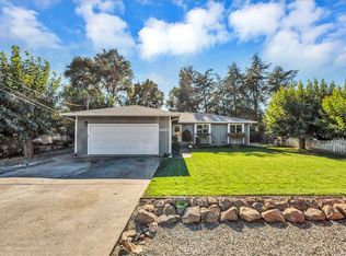 19857 Mountain Mdw N, Hidden Valley Lake, CA 95467