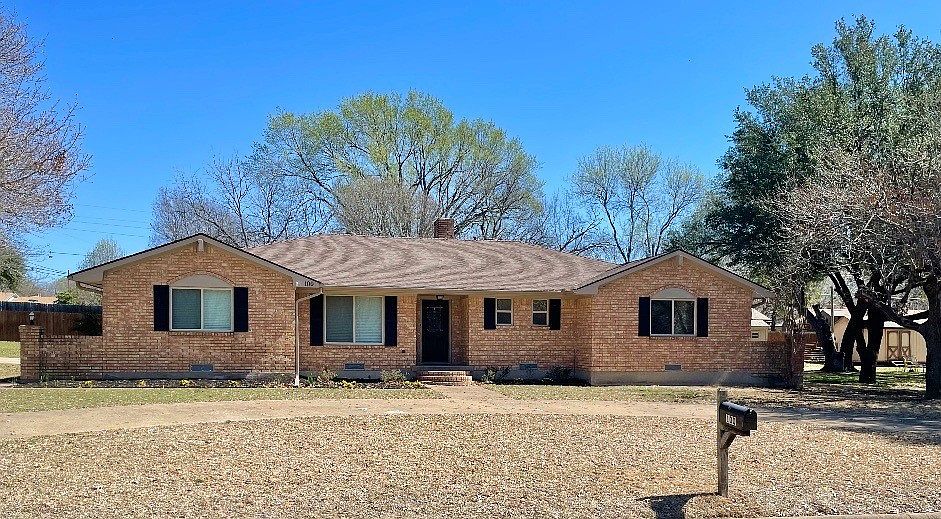 1st image of 100 Pecan Creek St