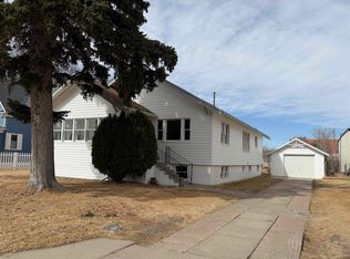 1316 Jackson St, Sidney, NE 69162