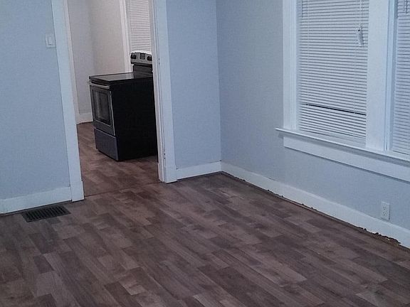 2nd image of 159 Park Dr