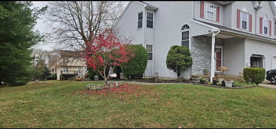 34 Degas Cir photo 1