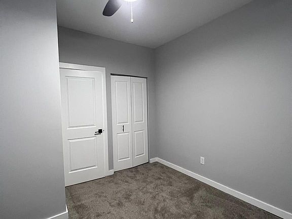 5th image of 8244 Wisconsin St