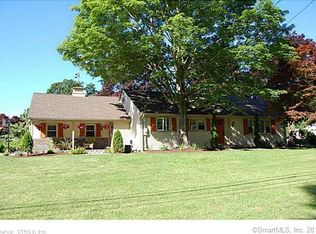 1264 W Main St, Meriden, CT 06451