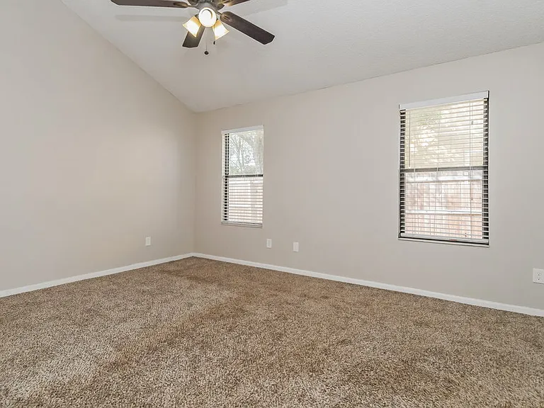 8850 Cherry Hill Dr — Photo 9