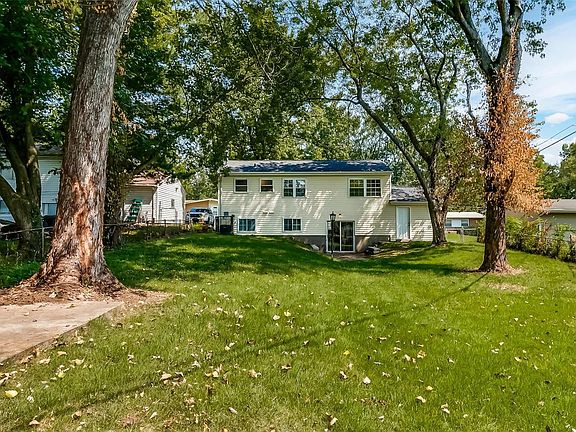 5th image of 1120 Saint Anthony Ln
