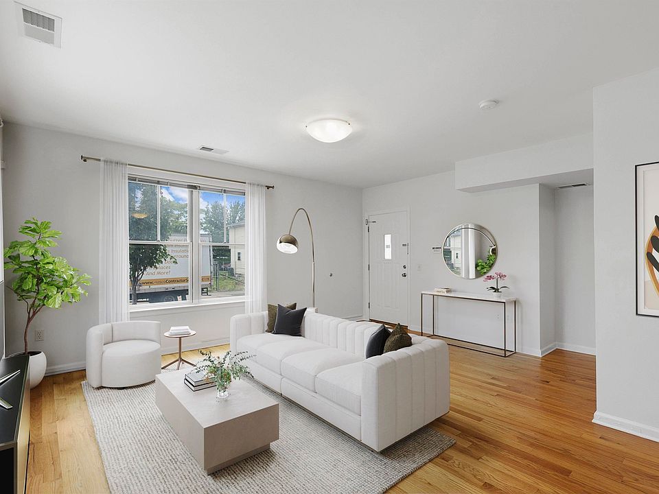 1st image of 456-1 Pacific Ave