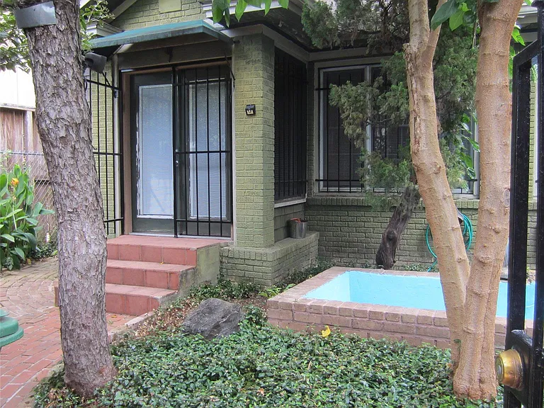 512 W Polk St — Photo 1