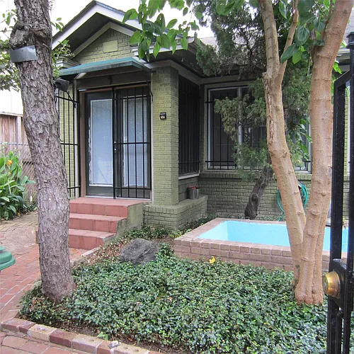 512 W Polk St Photo 1
