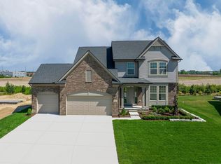 49004 Wingfield Dr, Macomb, MI 48044