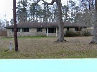 1215 Evangeline Ln, Vidor, TX 77662