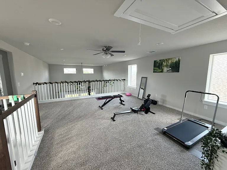 Game Room with workout equipments