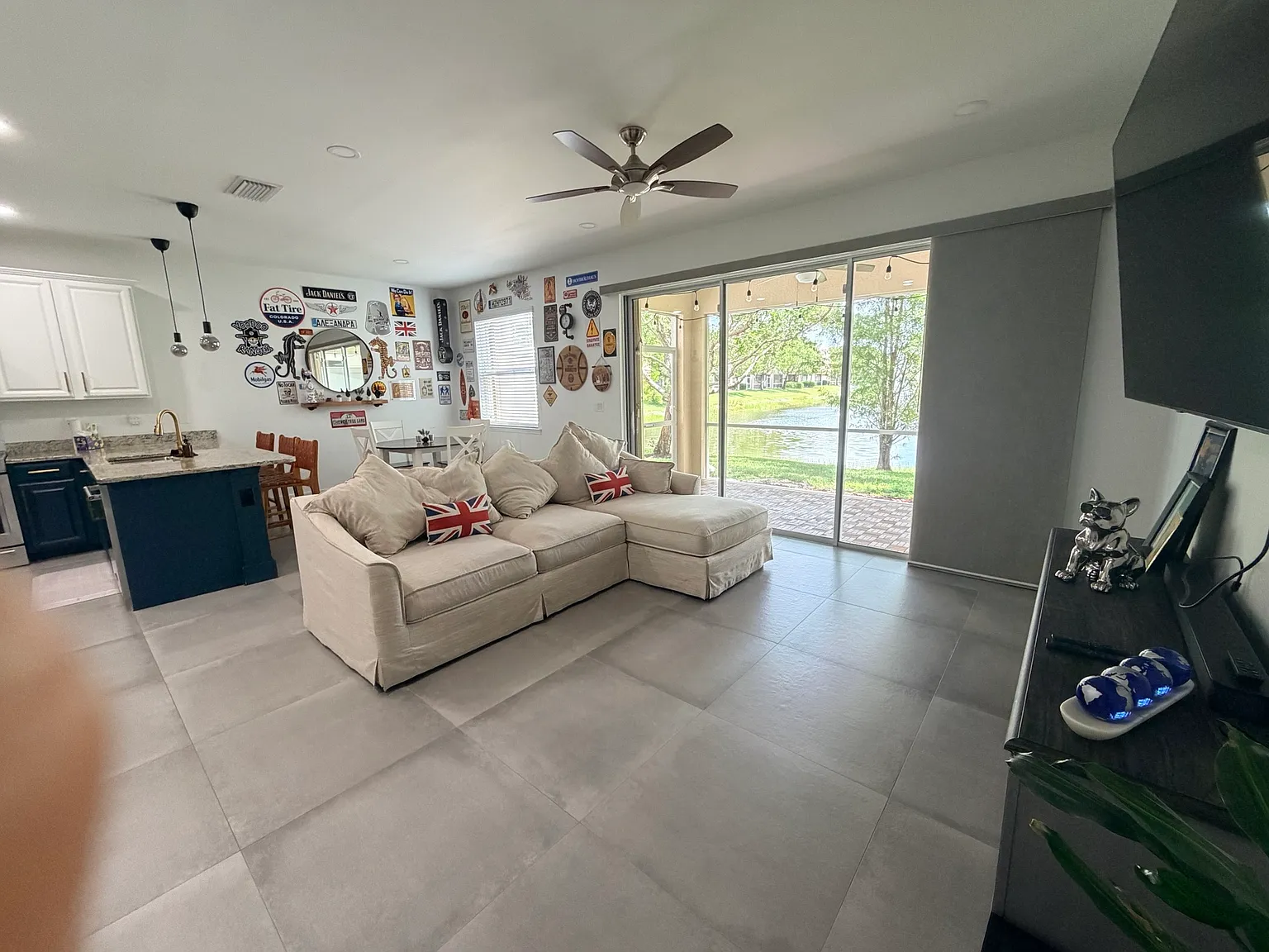 3 bed, 1826 sqft, $3,200 — Photo 3